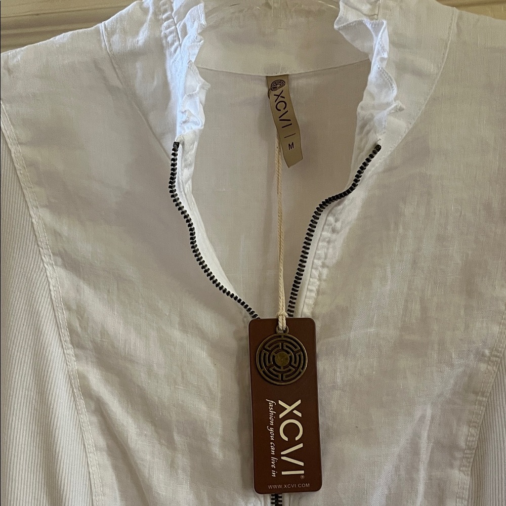 NWT-XCVI White Ruffled Collar Jacket - Picture 2 of 11